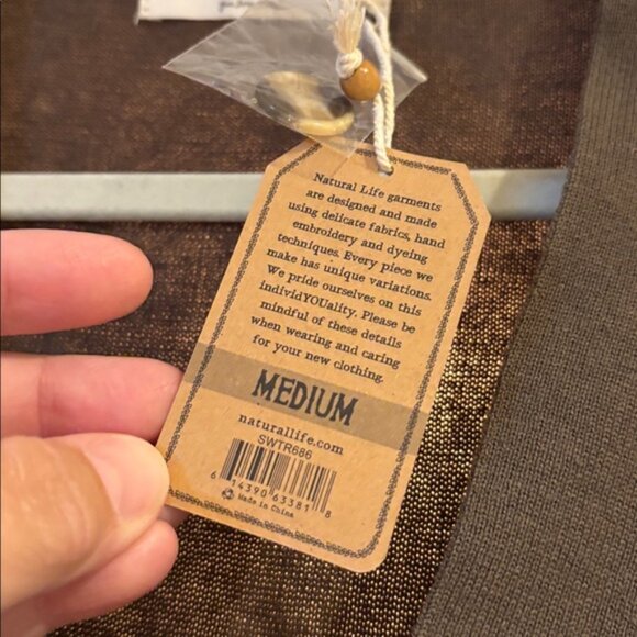 NWT NATURAL LIFE Brown Cardigan with Floral Accent - Picture 4 of 5